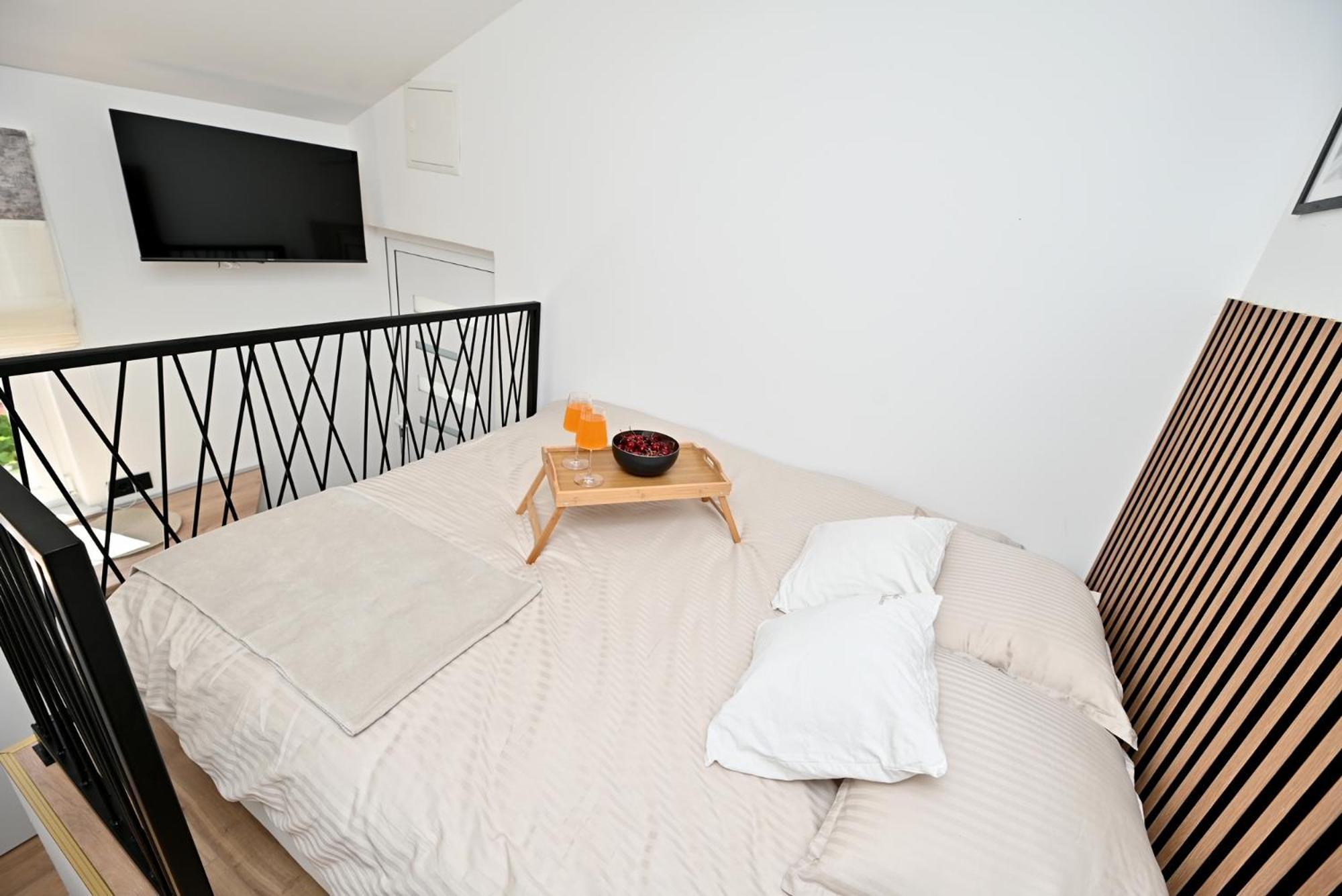 Kinda Apartment
